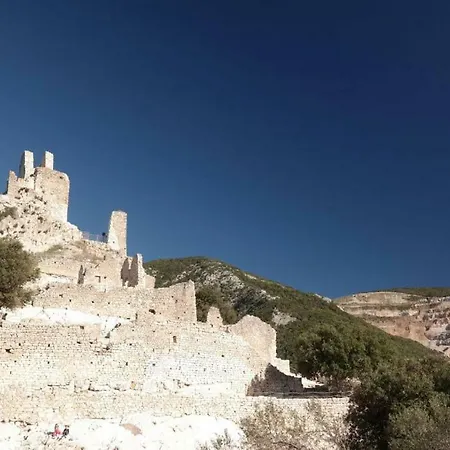 La Rocca カンピーリア・マリッティマ