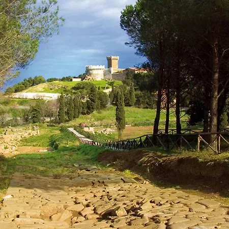 La Rocca *