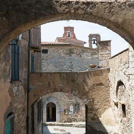 La Rocca *